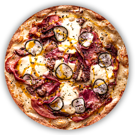 Pulled pork a baja temperatura con mojo cubano, jamón dulce, queso raclette francés, mostaza con miel, pepino encurtido y orégano.