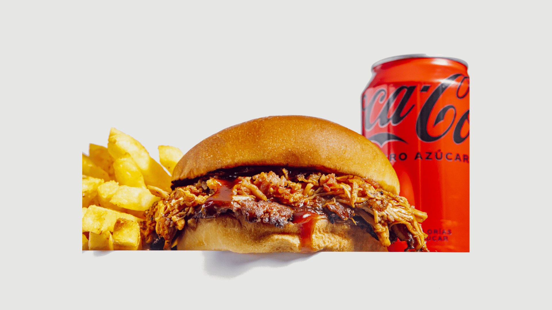 Combo de burger, patatas y bebida. 