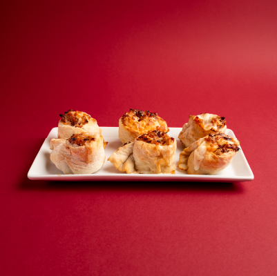 Dallas Roll Pan de ajo(6u) Masa fresca con queso 100% mozarella, con nuestra salsa especial de salsa de ajo